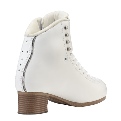 Jackson Misses Debut Figure Skating Boot